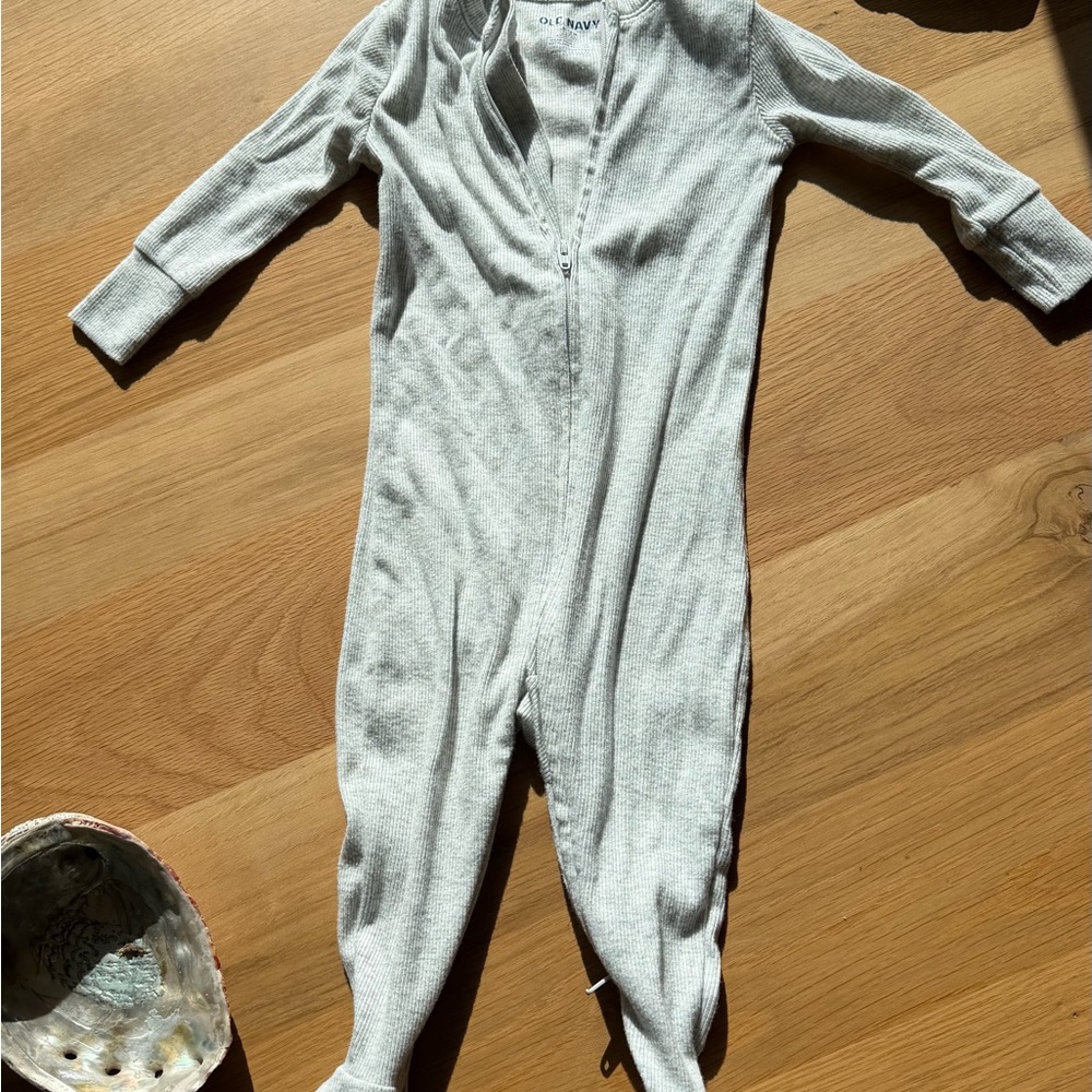 Old Navy Ribbed Footie